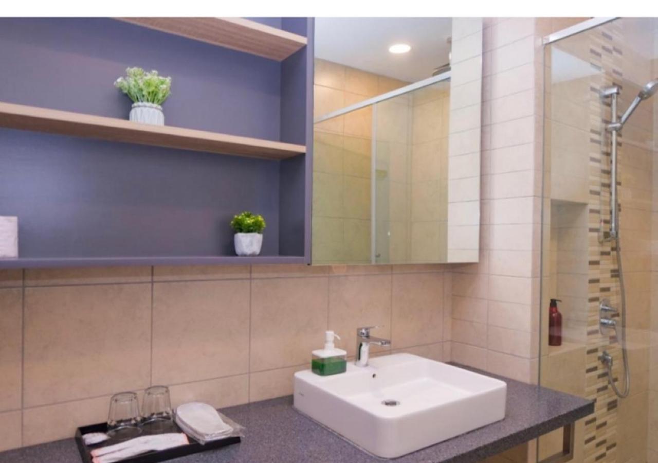 Robertson By Jr' Homes Kuala Lumpur Room photo